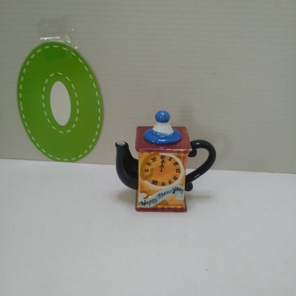 Vintage Tea Time By Papel Gift Ware Teapot Clock design &Happy New Year - Picture 1 of 9